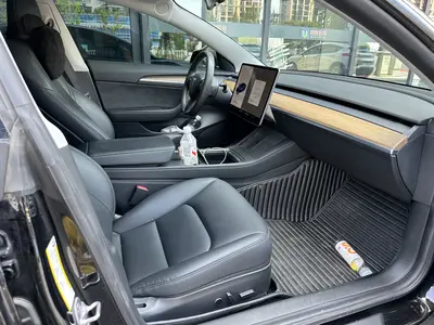 特斯拉 Model 3 2021款 标准续航后驱升级版 thumbnail 9