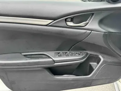 本田 思域 2021款 HATCHBACK 220TURBO CVT新锐控 thumbnail 11