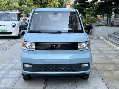 五菱汽车 宏光MINIEV 2022款 宏光MINI EV 马卡龙时尚款 磷酸铁锂 thumbnail 3