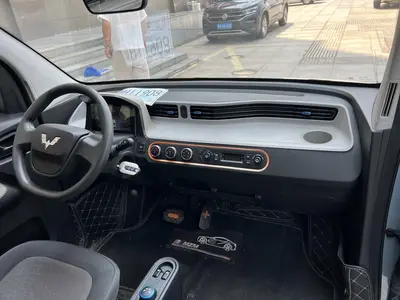 五菱汽车 宏光MINIEV 2022款 宏光MINI EV 马卡龙时尚款 磷酸铁锂 thumbnail 9