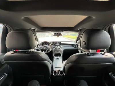 Mercedes-Benz GLC 2016 -Class GLC 260 4MATIC Luxury thumbnail 10