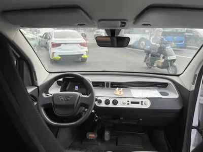 Wuling Hongguang Mini EV 2022 MINI EV LFP thumbnail 8