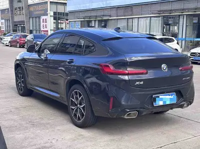 宝马 X4 2022款 xDrive 25i M运动套装 thumbnail 7