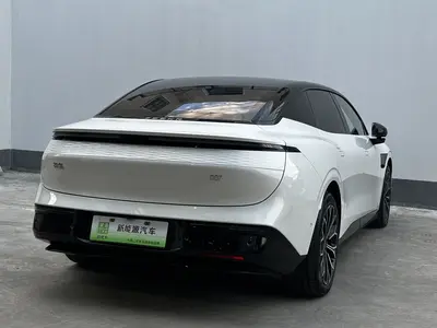 极氪 007 2025款 长续航后驱智驾版 100kWh thumbnail 14