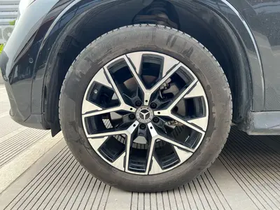Mercedes-Benz GLC 2023 -Class GLC 260 L 4MATIC Luxury 5-Seat thumbnail 13