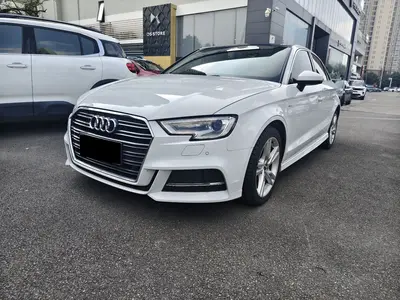 Audi A3 2018 30Anniversary Edition Limousine 35 TFSI Fashion thumbnail 2
