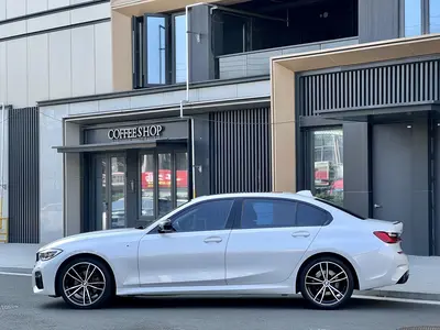 BMW 3 Series 2021 Facelift 325Li MM Sport Night thumbnail 5