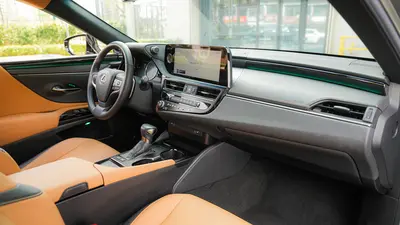 Lexus ES 2022 300h Excellence thumbnail 11
